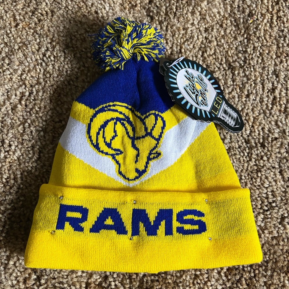 LA Rams Pom-Pom Beanie - Blue and Yellow-lights up. NWT